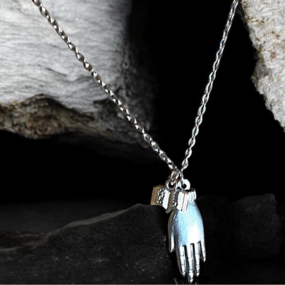 DND Dungeons and Dragons necklace. Hand and Book Charm Necklace Wizard - Picture 10 of 16